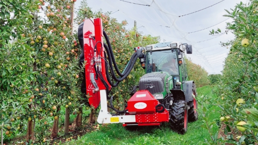 Effeuilleuse pneumatique verger