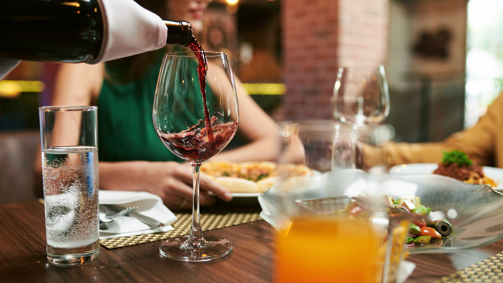 LES NOUVELLES TENDANCES AUTOUR DU VIN DANS LA RESTAURATION